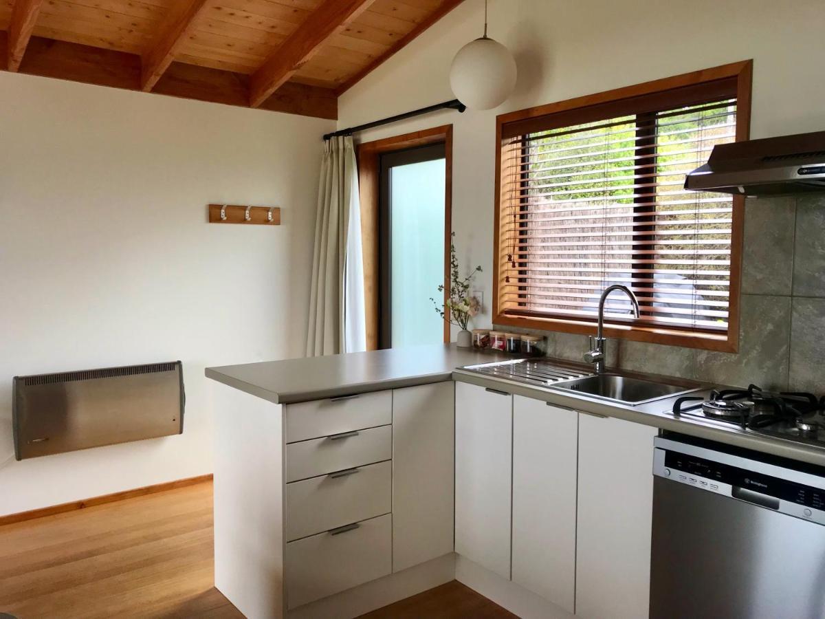 Adrift In Golden Bay- Absolute Beachfront Villas (Adults Only) Collingwood Buitenkant foto