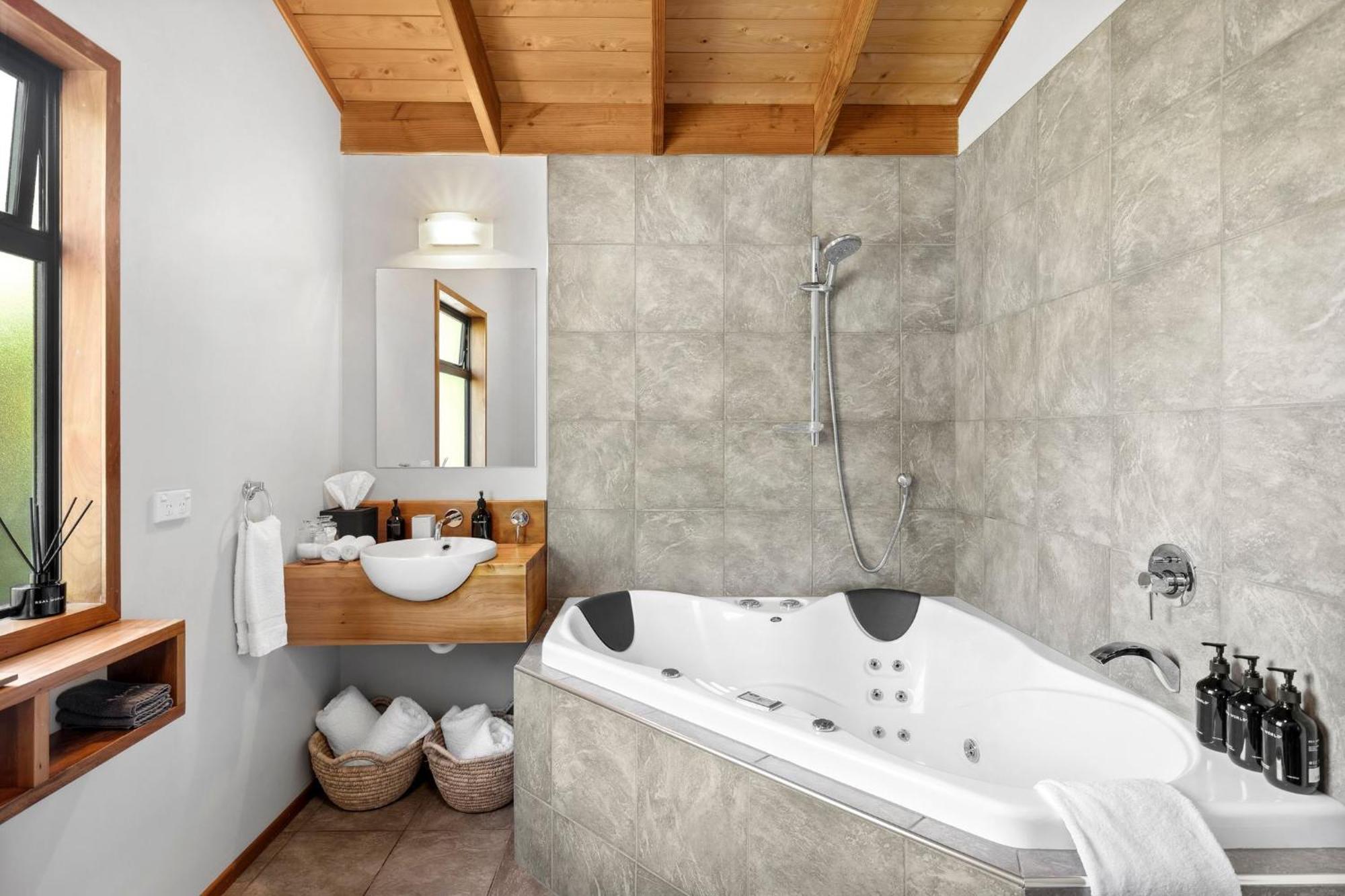 Adrift In Golden Bay- Absolute Beachfront Villas (Adults Only) Collingwood Buitenkant foto