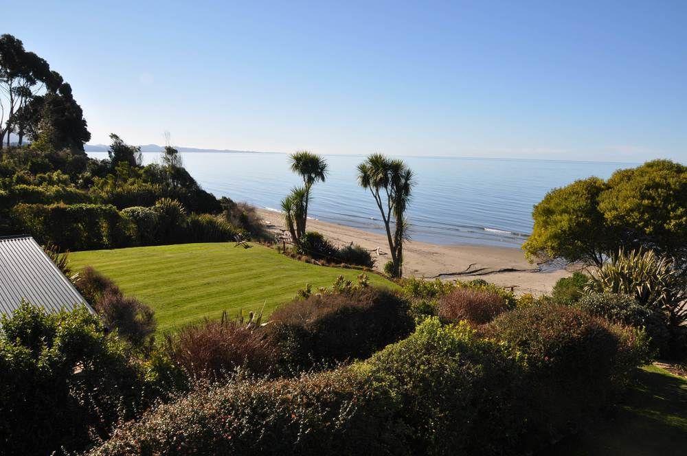 Adrift In Golden Bay- Absolute Beachfront Villas (Adults Only) Collingwood Buitenkant foto